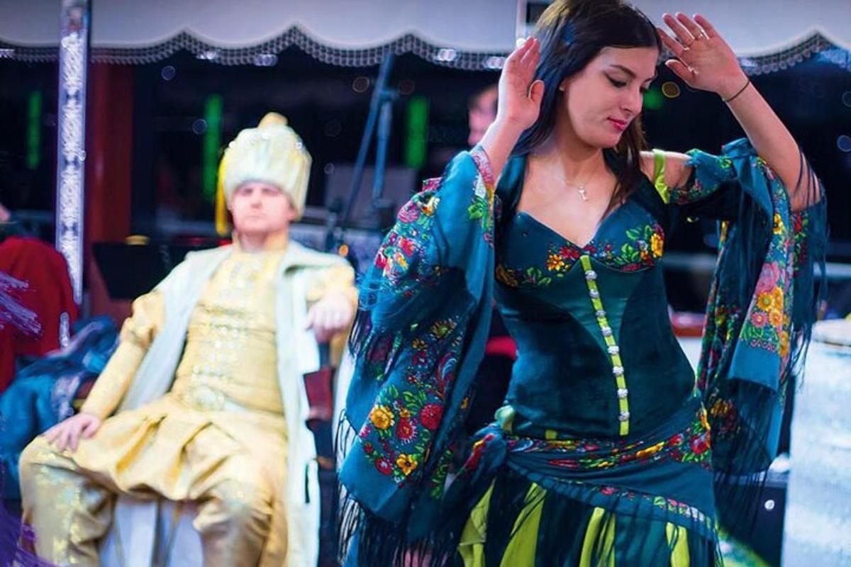 Seremoni Package 1 : Bosphorus Cruise with Dinner and Turkish Shows - Non Alcohol with Hotel Transfer