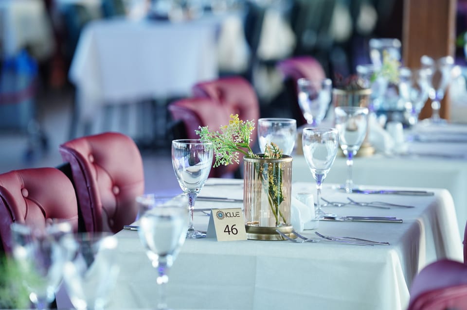 Tosun Pasa Package 5 :Bosphorus Dinner Cruise with Alcoholic Drinks and Hotel Transfer