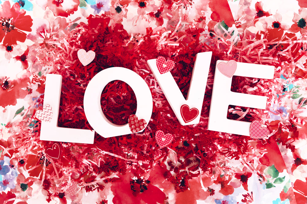 Fiesta Package 14: Romantic Love Table with the Large Menu